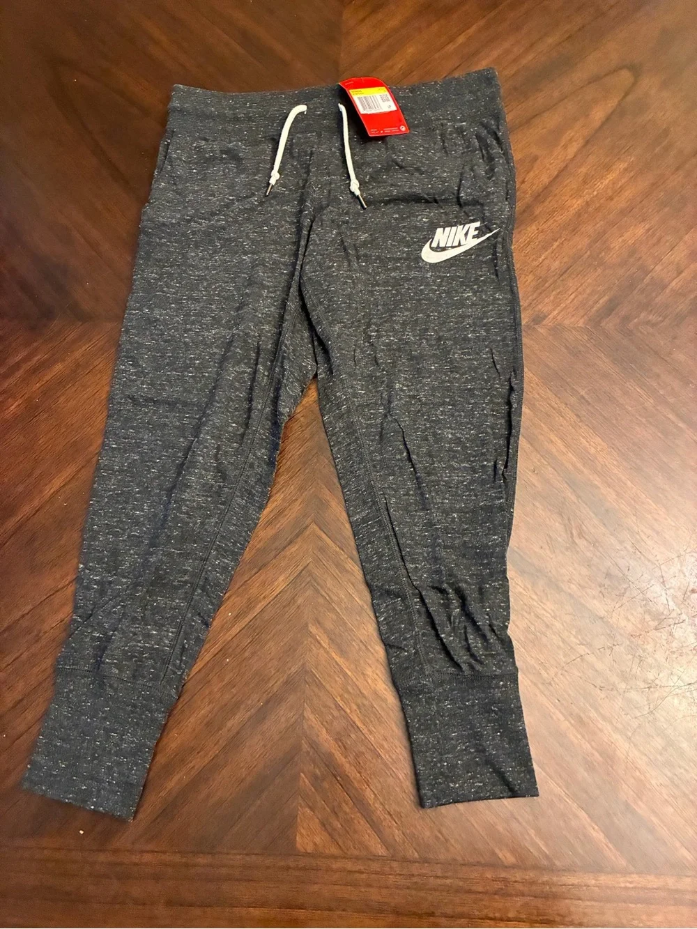 Nike Women's Gym Vintage Sport Casual Capris (Small, dark gray) New